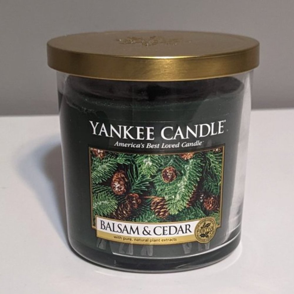 Yankee Candle Balsam and Cedar, 7 Oz